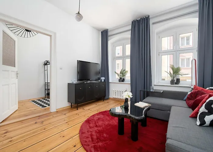 Apartment Unique & Functional Near Market Square By Renters Wroclaw