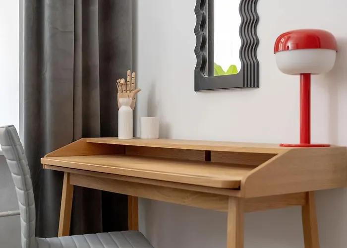 Unique & Functional Near Market Square By Renters * Wroclaw