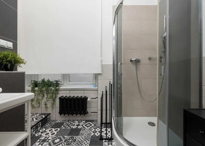 Apartment Unique & Functional Near Market Square By Renters